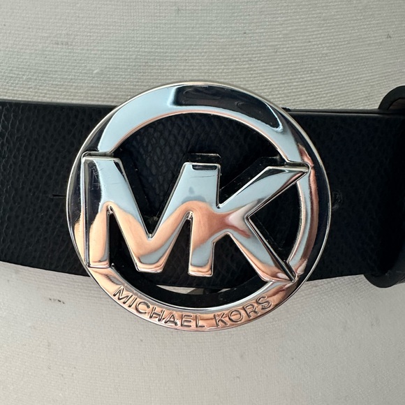 Michael Kors Genuine Leather Belt - Black - Picture 4 of 6